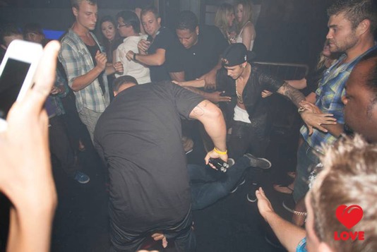 Джастина Бибера атаковали в клубе Торонто
