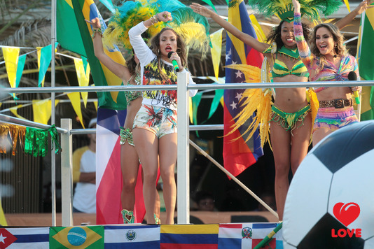 Дженнифер Лопес сняла клип на гимн FIFA World Cup 2014
