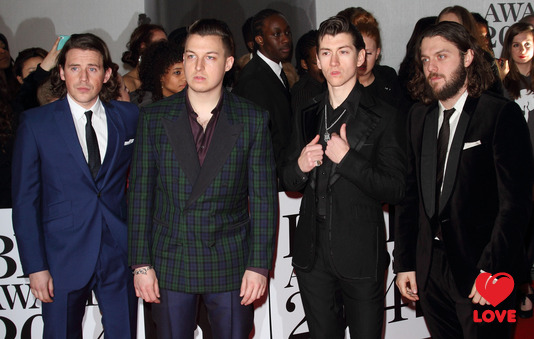 Самые престижные номинации Brit Awards завоевала Arctic Monkeys