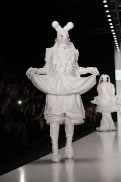 Mercedes-Benz Fashion Week. CONTRFASHION Mercedes-Benz Fashion Week. CONTRFASHION