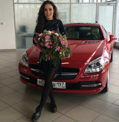 Виктория Дайнеко приобрела себе Mercedes-Benz