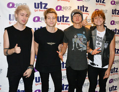Новый альбом группы 5 Seconds of Summer выйдет в следующем году Новый альбом группы 5 Seconds of Summer выйдет в следующем году