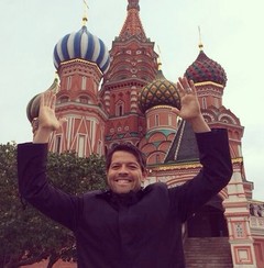 Миша Коллинз Миша Коллинз