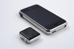 Apple Watch и смартфон Apple Apple Watch и смартфон Apple