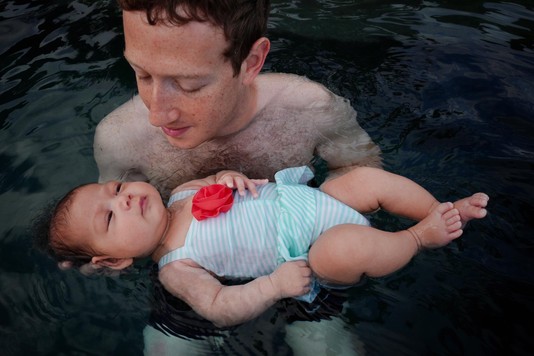 Марк Цукерберг с дочкой