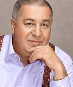 Михаил Гуцериев Михаил Гуцериев