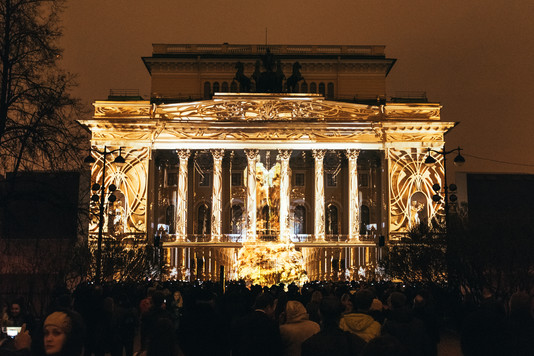 Фестиваль света в Петербурге