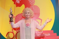 Светлана Немоляева