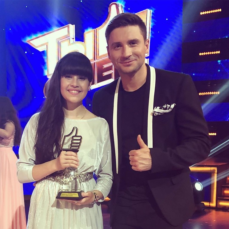 Сергей Лазарев и победительница конкурса «Ты супер!»