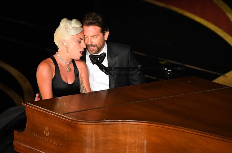 Леди Гага и Брэдли Купер на премии «Оскар»