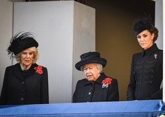 Камилла, Елизавета II и Кейт Миддлтон