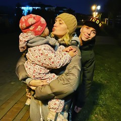 Полина Гагарина, ее сын Андрей и дочь Мия