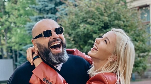 Юлианна Караулова и Макс Фадеев представили клип на трек