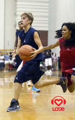 Джастин Бибер – звезда баскетбола! 