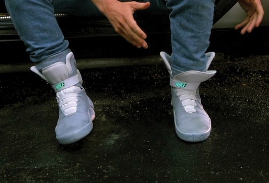 “2011 Nike Mag