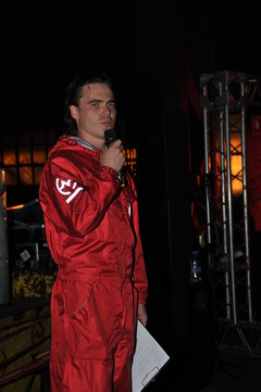 RED QUEST RED QUEST