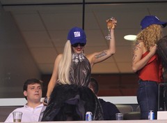 Леди Гага посетила игру бейсбольной команды “Giants” 