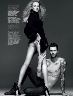 Солист “Maroon5” и его девушка обнажились для журнала “Vogue” Солист “Maroon5” и его девушка обнажились для журнала “Vogue”