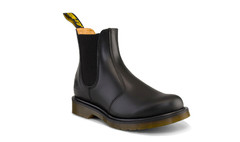 “Dr.Martens” “Dr.Martens”