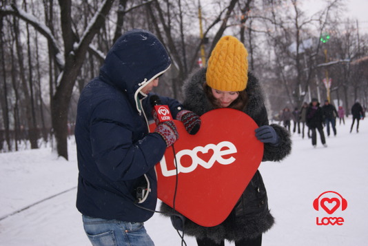 LOVE RADIO  спасает мир от мороза