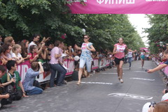 GLAMOURный забег на шпильках 2012 GLAMOURный забег на шпильках 2012
