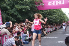 GLAMOURный забег на шпильках 2012 GLAMOURный забег на шпильках 2012