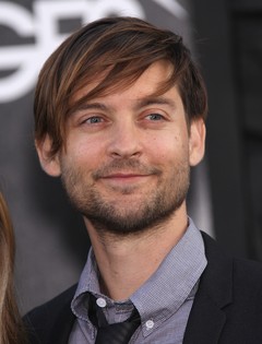 Тоби Магуайр (Tobey Maguire) сыграет физика-ядерщика Тоби Магуайр (Tobey Maguire) сыграет физика-ядерщика