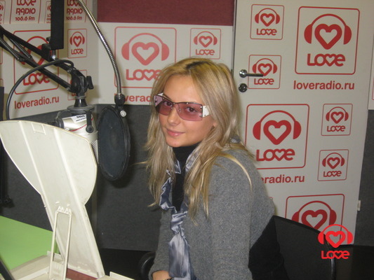 Даша Сагалова на Love Radio