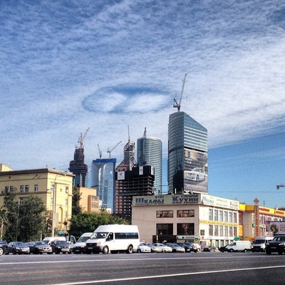 Аномальные облака над Москвой