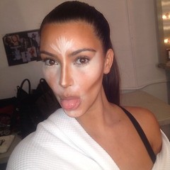 Урок макияжа от Ким Кардашиан