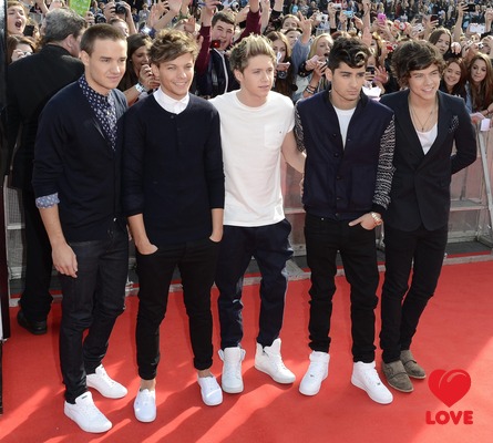 One Direction стали триумфаторами Teen Awards 2012