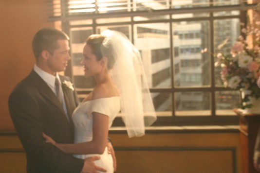 Анджелина Джоли и Брэд Питт тайно поженились
