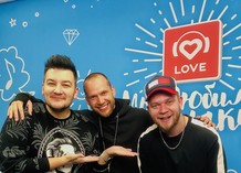 Антон Криворотов и Красавцы Love Radio