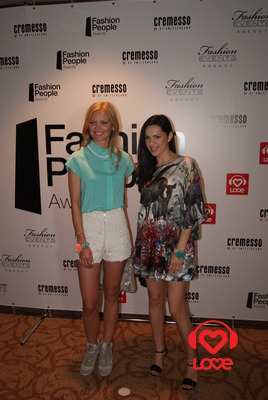 Fashion People Awards 2012. Елена Кулецкая с гостьей вечера